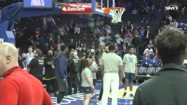 【2022年03月11日 篮网vs76人集锦】吃饭喝水，喘气都不对！西蒙斯赛前扣篮 球迷爆发超大嘘声