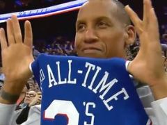 57岁米勒久违亮相！祝贺哈登超越自己