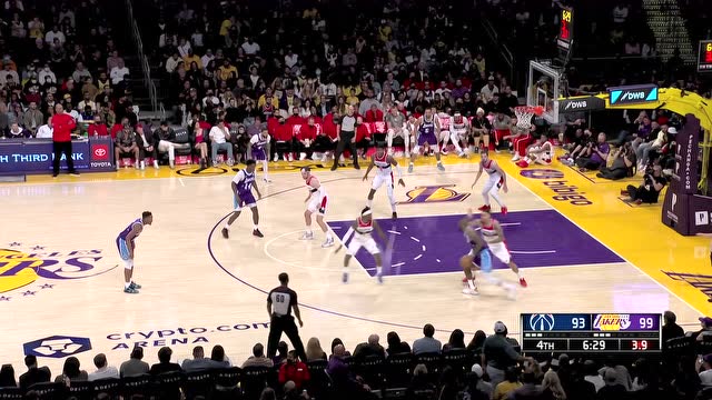 【2022年03月12日 奇才vs湖人集锦】众所周知篮球是极限运动 詹姆斯张弓搭箭连得4分