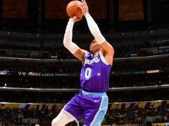 威少里程碑之夜仍扎心！11中2仅5分 湖人球迷把嘘声送给他