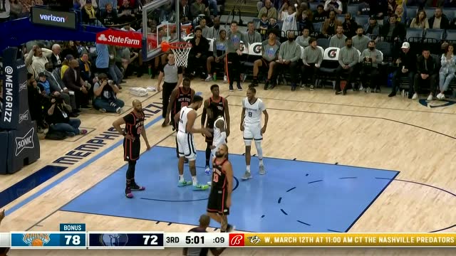 【2022年03月12日 尼克斯vs灰熊集锦】安德森莫兰特空接配合以失败告终 随后莫兰特背传安德森打成2+1