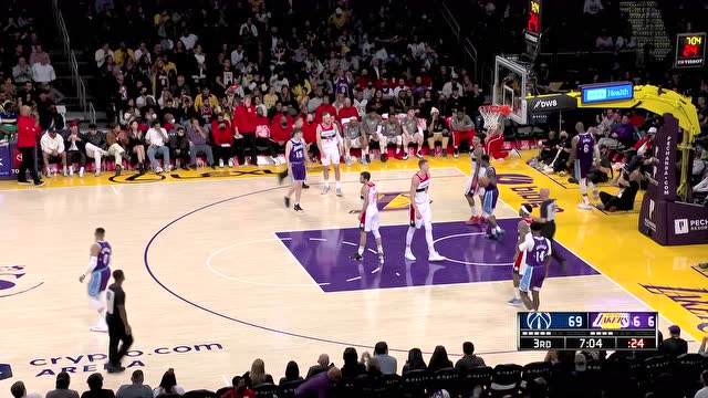 【2022年03月12日 奇才vs湖人集锦】迎面巨人轻松化解 詹姆斯直杀篮下上篮2+1