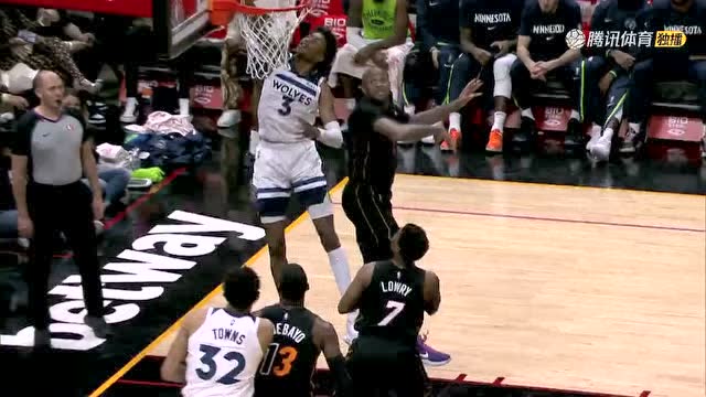 【2022年03月13日 森林狼vs热火集锦】大杀四方 麦克丹尼尔斯直杀内线暴力补扣