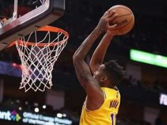 湖人蒙克颓废 俘获尼克杨旧爱沉迷女人香！NBA红颜祸水？