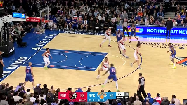 【2022年03月17日 开拓者vs尼克斯集锦】上篮不进不要紧 罗宾逊篮下补扣轻松写意