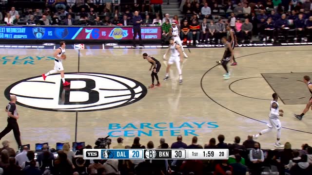 【2022年03月17日 独行侠vs篮网集锦】克拉克斯顿脚踩弹簧飞身暴扣 东契奇不由分说三分冷血反击