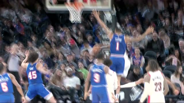 【2022年03月17日 开拓者vs尼克斯集锦】温斯洛极限妙传 尤班晃开防守上篮得手