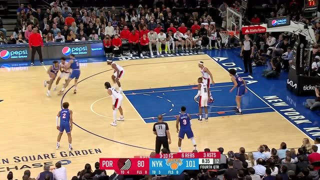 【2022年03月17日 开拓者vs尼克斯集锦】平地一声雷 托平拔地而起飞身扣篮