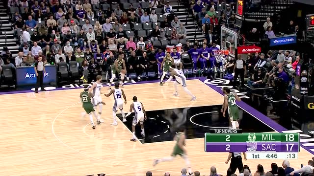 【2022年03月17日 雄鹿vs国王集锦】内线予取予求 伊巴卡吃饼突破上篮