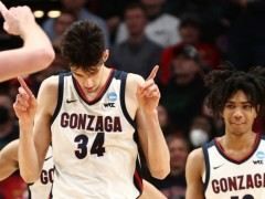 堪称“小杜兰特”！霍姆格伦单场19分17板7帽！有望成为2022NBA状元