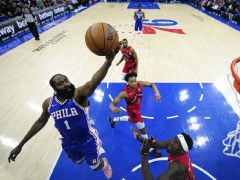 哈登关键时刻罚球不进并送2失误 大帝一语成谶76人夺冠太难