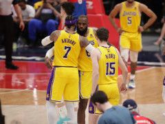 湖人应该放弃赛季？强弩之末不如养好詹姆斯