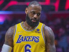 湖人消息：詹姆斯缺战76人 名记谈重返骑士可能 爵士主帅回应传闻