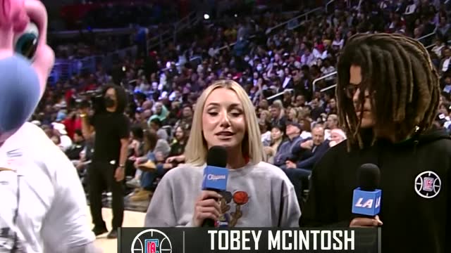 【2022年03月26日】费城vs快船第3节英文解说回放