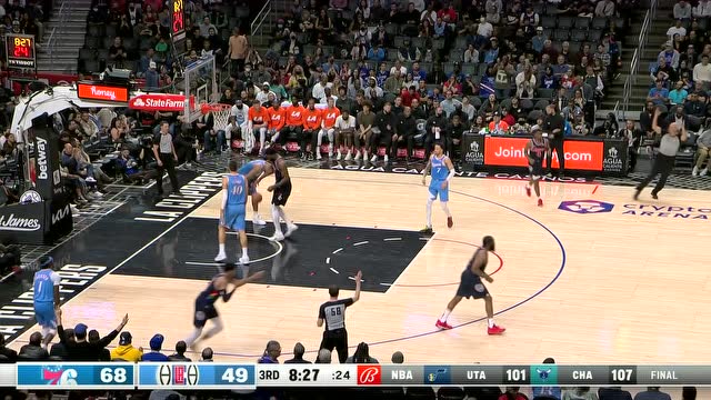 【2022年03月26日 76人vs快船集锦】卢指导都坐不住了 哈登抢断连线哈里斯底角三分扩大分差