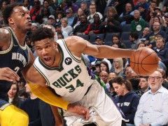 字母哥30+11仍惨败！两届MVP遭围剿 无莫兰特灰熊17胜2负