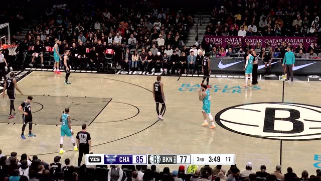 【2022年03月28日 黄蜂vs篮网集锦】球都惊出汗了？鲍尔不顾摔出界外依旧飙进漂移三分