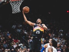 保罗19+14统治关键时刻 哈登11中2坑苦大帝！太阳8连胜稳居第一