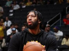名记：我认为交易浓眉这将是湖人讨论的事情 近两赛季仅出战73场