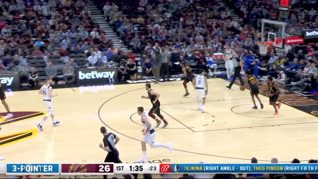 【2022年03月31日 独行侠vs骑士集锦】东契奇突破间脑后传球技惊四座 克勒贝尔三分穿云不辱使命