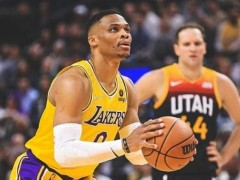 霍华德21分12篮板仍被忽视 沃格尔用人遭质疑