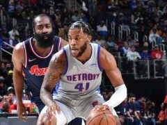 高情商教练！里弗斯赛后不满 矛头直指哈登：板凳席不该背锅 他们没有出手机会