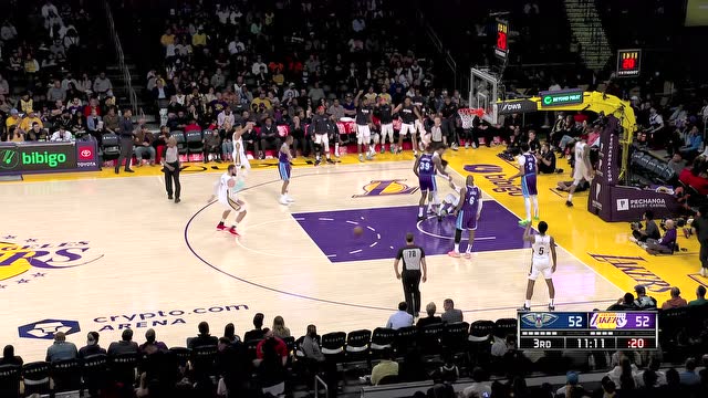 【2022年04月02日 鹈鹕vs湖人集锦】浓眉漂移出手依旧打进 莺歌推进打成2+1