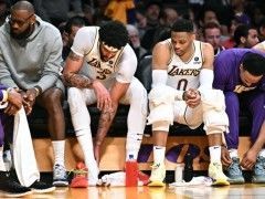 詹姆斯因伤缺战太阳！得分王之争新变数