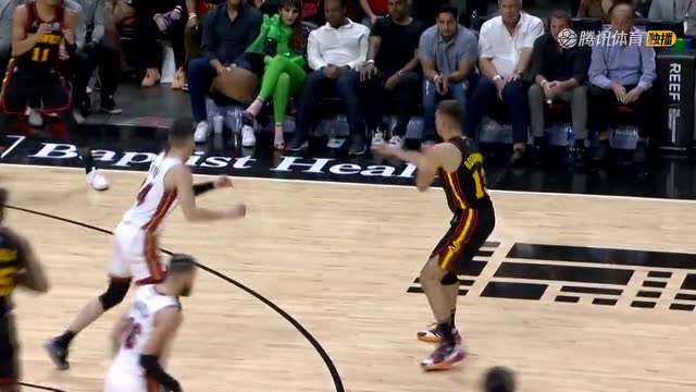 【2022年04月09日 老鹰vs热火集锦】Logo Shot想扔就扔！特雷杨上半场火力全开独砍23分