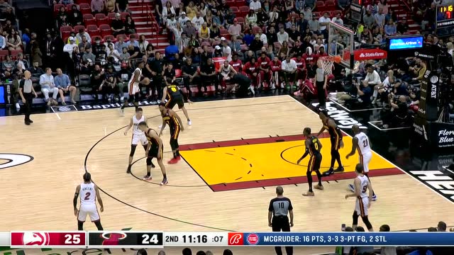 【2022年04月09日 老鹰vs热火集锦】就是硬谁也拦不住 巴特勒强硬对抗勇闯龙潭杀成2+1