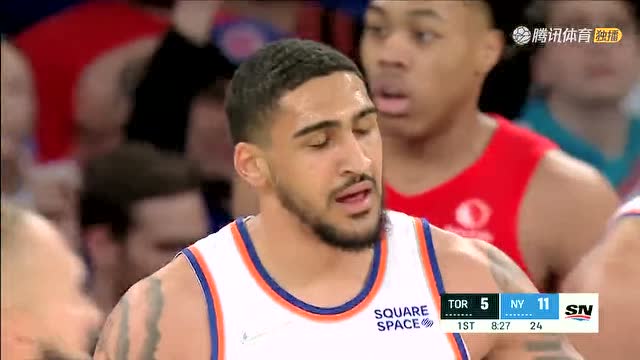 【2022年04月11日 猛龙vs尼克斯集锦】转身强打架起冲锋枪！托平陀螺转身横扫防守打成2+1