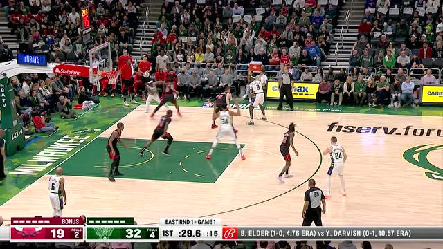 【2022年04月18日 公牛vs雄鹿集锦】拳王眼观六路见缝插针 霍乐迪完美反跑单手虐筐