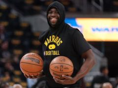 勇士消息更新：科尔谈限制约基奇 库里将继续出任替补