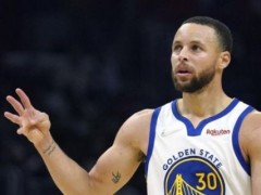 库里爆发细节！连续穿19年总决赛球鞋 杨毅赞牺牲源自伟大人格