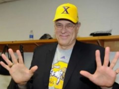 名记Sam：禅师不可能回归湖人执教 詹姆斯倾向于库里恩师