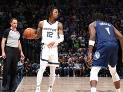 灰熊季后赛三双首人！莫兰特全场16分10板10助