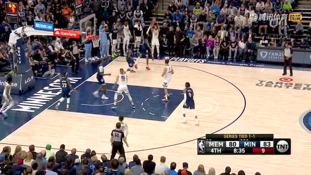 【2022年04月22日 灰熊vs森林狼集锦】20分算个P！琼斯贝恩连中三分将比分扳平