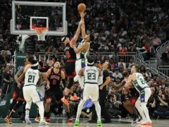 NBA季后赛雄鹿vs公牛全场录像回放集锦(2022年4月23日）