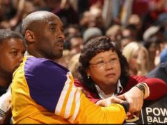 科比最信任的亚裔理疗师离开湖人 只因为湖人高管背锅？