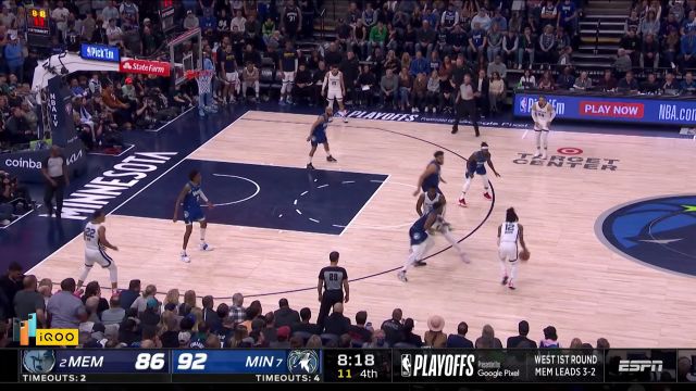 【2022年04月30日 灰熊vs森林狼集锦】莫兰特炮弹传球直塞篮下 杰克逊接球起飞双臂暴扣