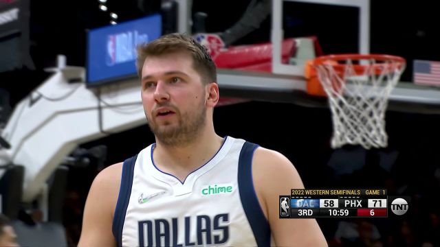 【2022年05月03日 独行侠vs太阳集锦】开启杀神模式 东契奇背打保罗撤步中投完成2+1