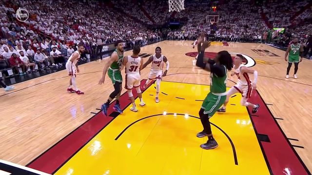 【2022年05月18日 凯尔特人vs热火集锦】凯尔特人vs热火五佳球 文森特普里查德对飙超远三分