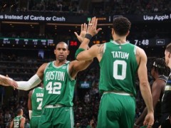 东决热火狂输25分不敌凯尔特人 系列赛总比分1-1打平