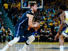 创历史唯一耻辱纪录！独行侠两战狂投93次三分均输球