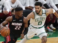 状态不佳！塔图姆全场14中3+致命失误