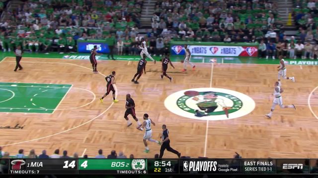 【2022年05月22日 热火vs凯尔特人集锦】开场五中五领先十分！洛瑞转换三分手到擒来