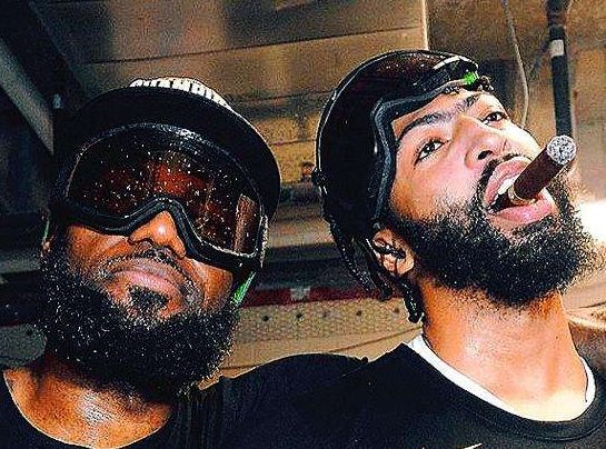 NBA詹姆斯浓眉高清手机壁纸合集 湖人第17冠时期（B49）