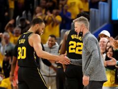 勇士票价狂涨50%！平均票价已是3200美元 最高票价54万人民币一张！