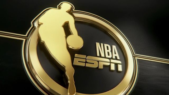 【2022年06月03日 凯尔特人vs勇士集锦】该吹哨还是该颁奖？ 库里推斯玛特被吹进攻犯规