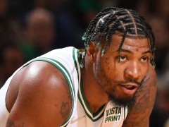 斯玛特自述染绿色头发的原因：妈妈去世前很喜欢我的头发 总说想看我染绿色